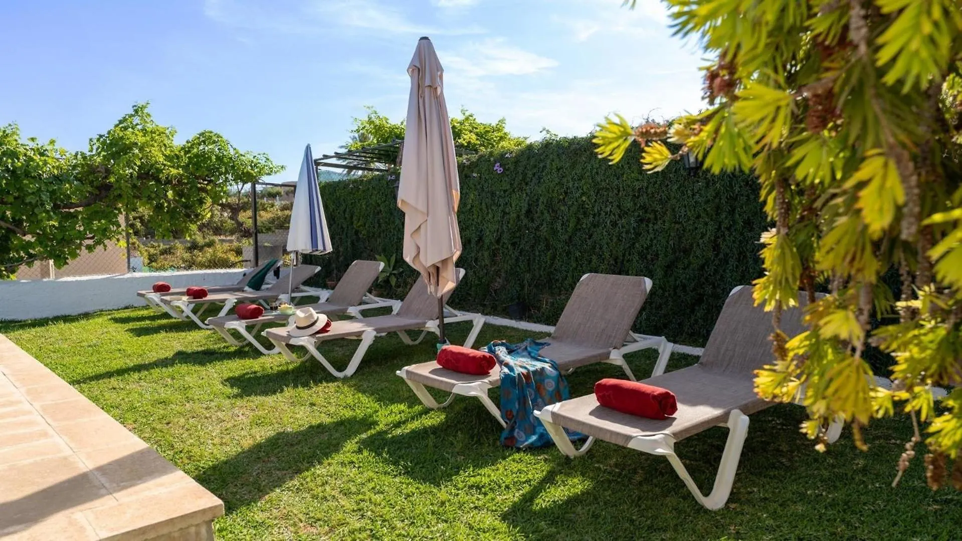 Ferienhaus Mit Privatpool Fuer 6 Personen Ca 117 Qm In Nerja, Andalusien Costa Del Sol Spain